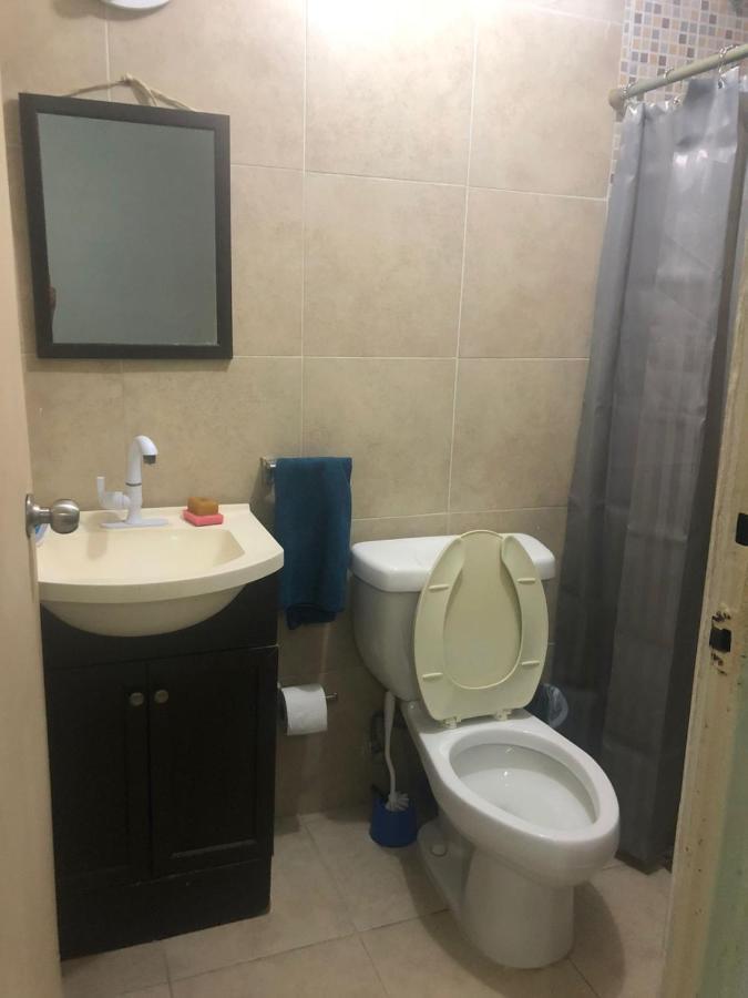 777 Lenderman Hostal 777 Cancún Esterno foto