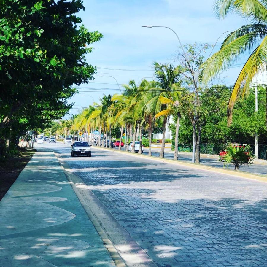 777 Lenderman Hostal 777 Cancún Esterno foto